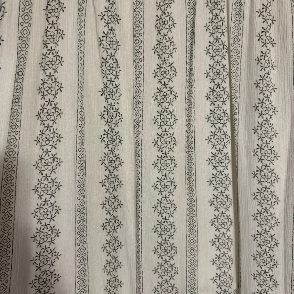 White Tie Maxi dress with slip - Picture 2 of 7
